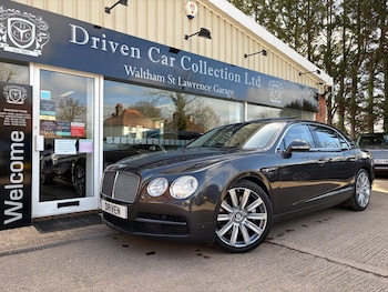 Used Bentley Flying Spur 2016 for sale - 77924946: Photo