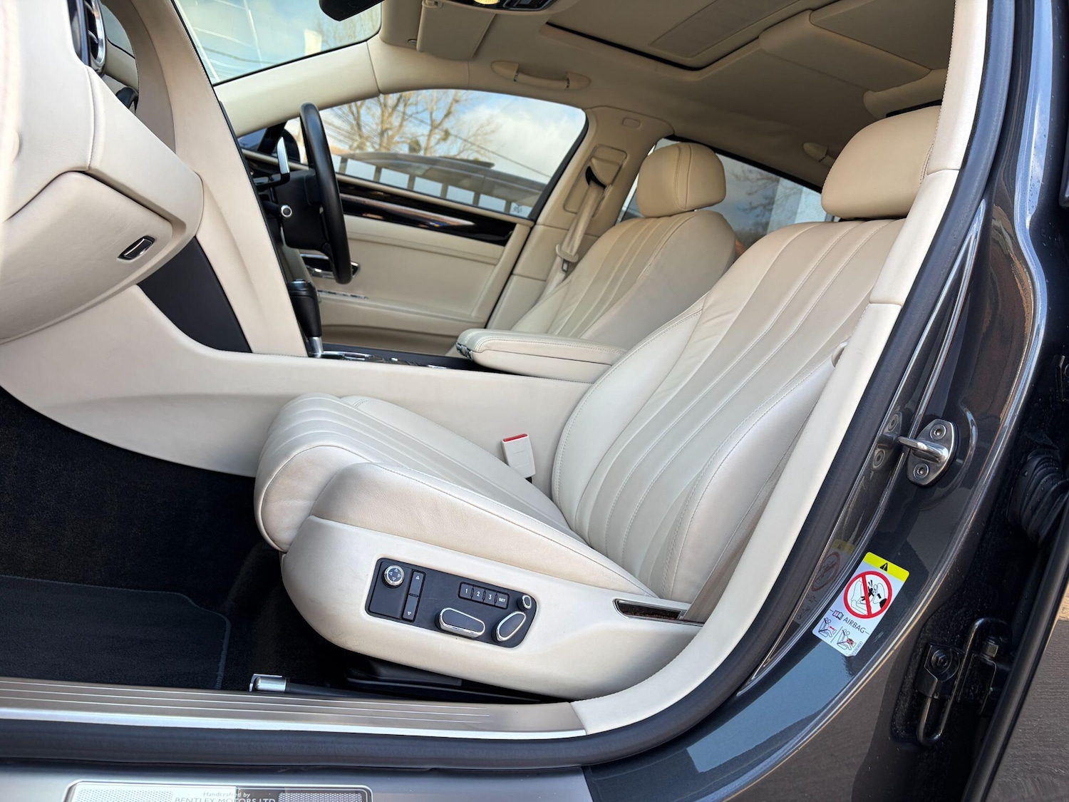 Used Bentley Flying Spur for sale - 77924946: Photo 2