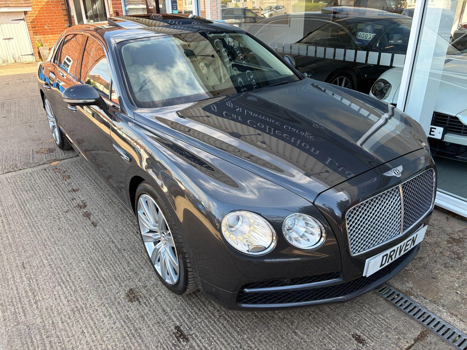 Used Bentley Flying Spur for sale - 77924946: Photo 30
