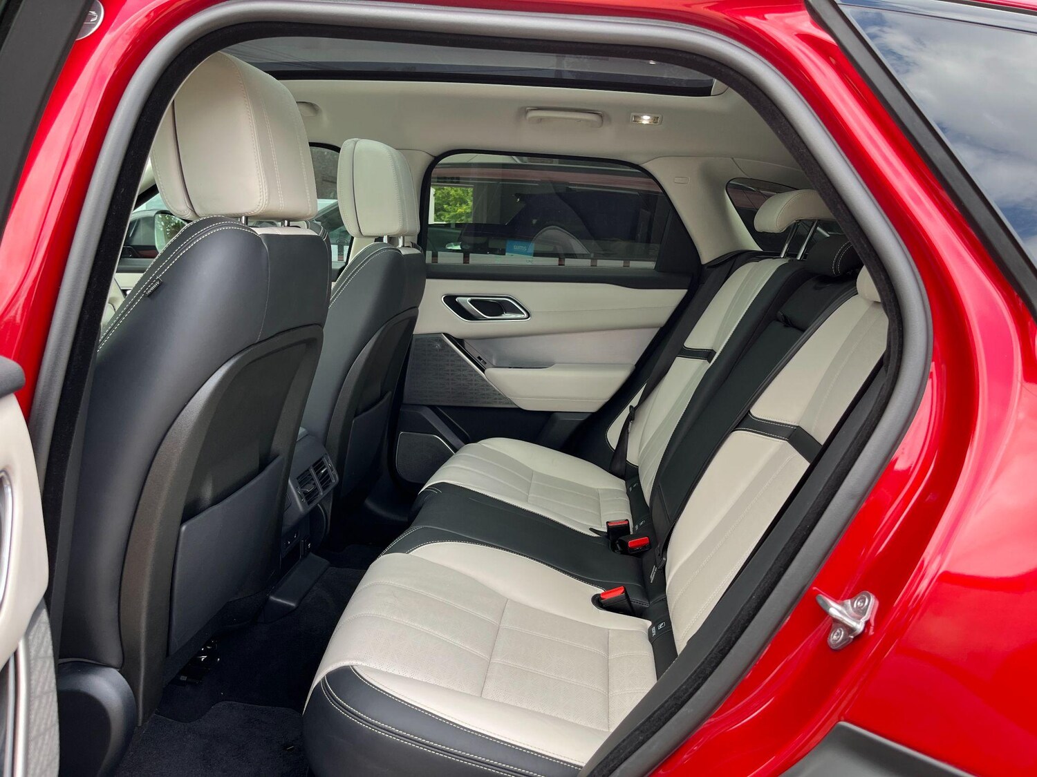 Used Land Rover Range Rover Velar for sale - 77345206: Photo 11