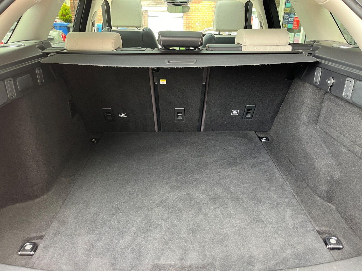 Used Land Rover Range Rover Velar for sale - 77345206: Photo 25