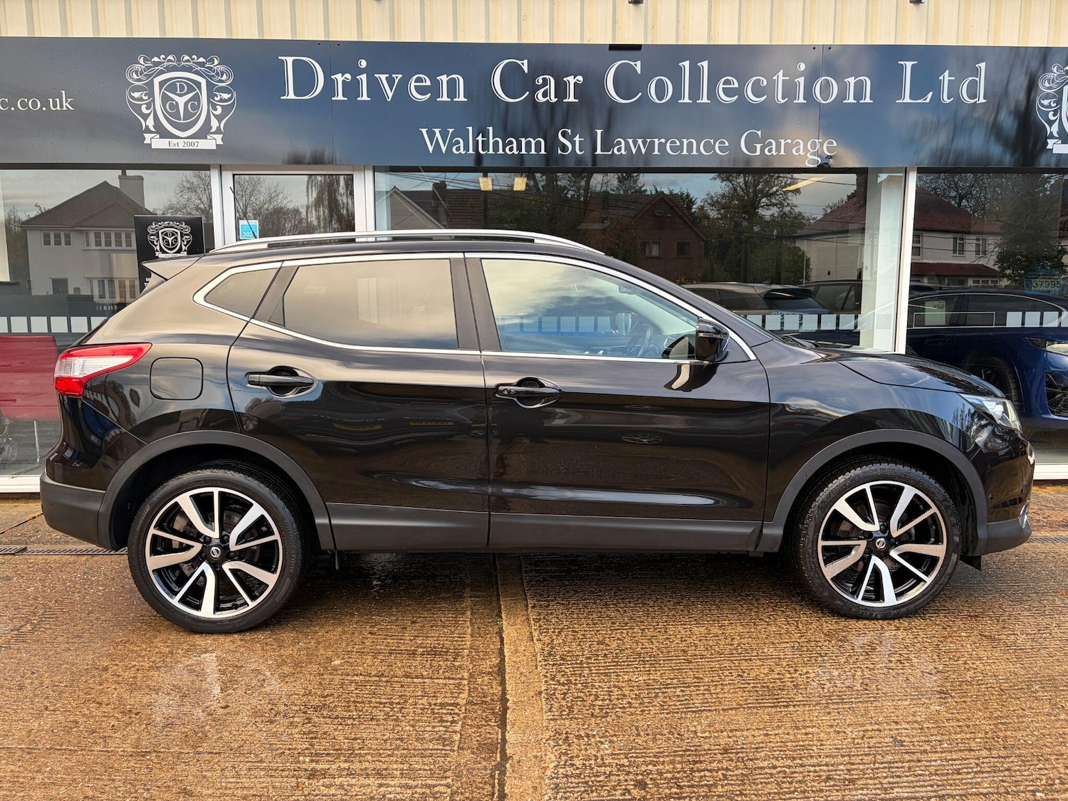 Used Nissan Qashqai 2017 for sale - 76965327: Photo 15