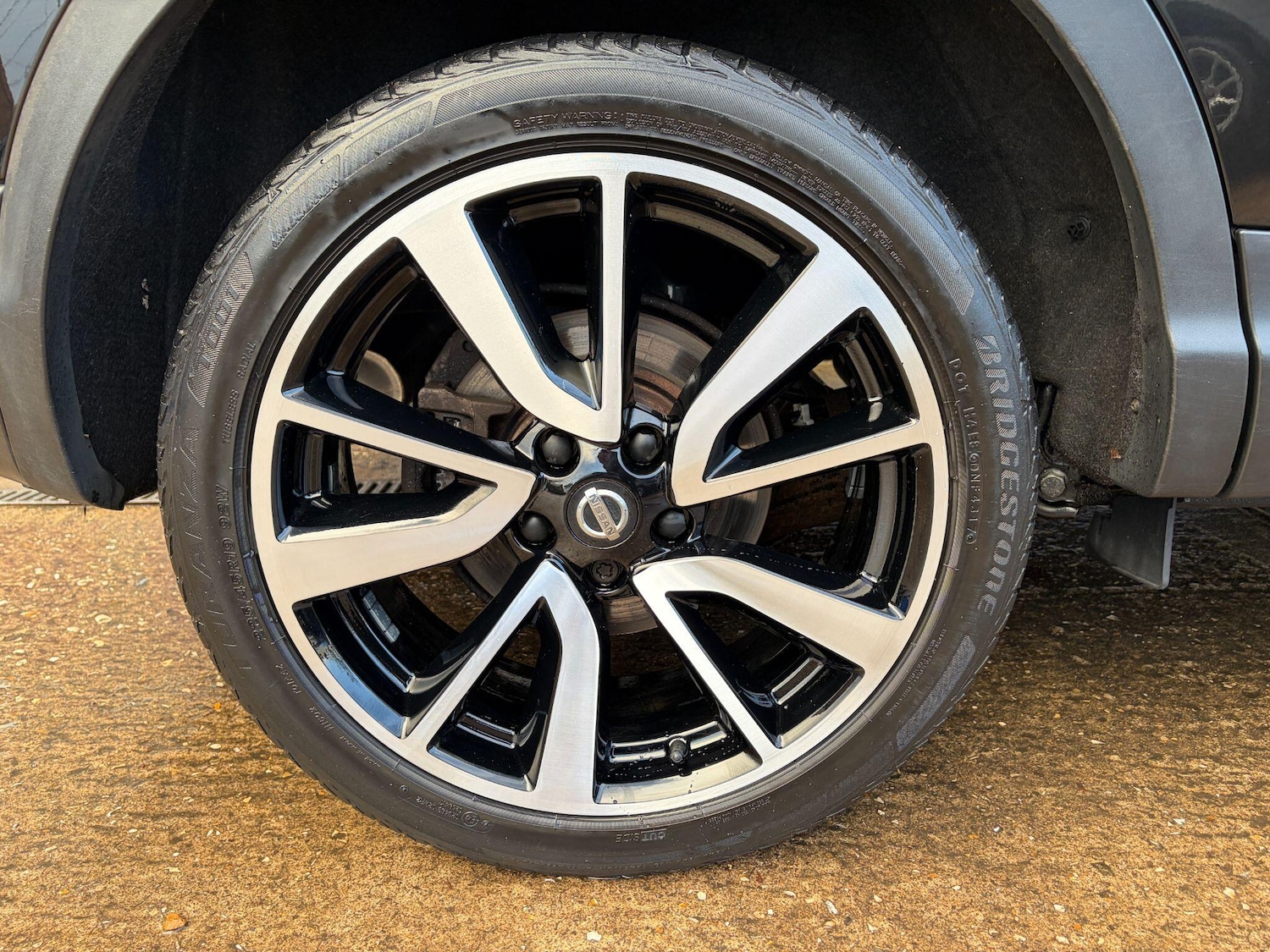 Used Nissan Qashqai 2017 for sale - 76965327: Photo 18