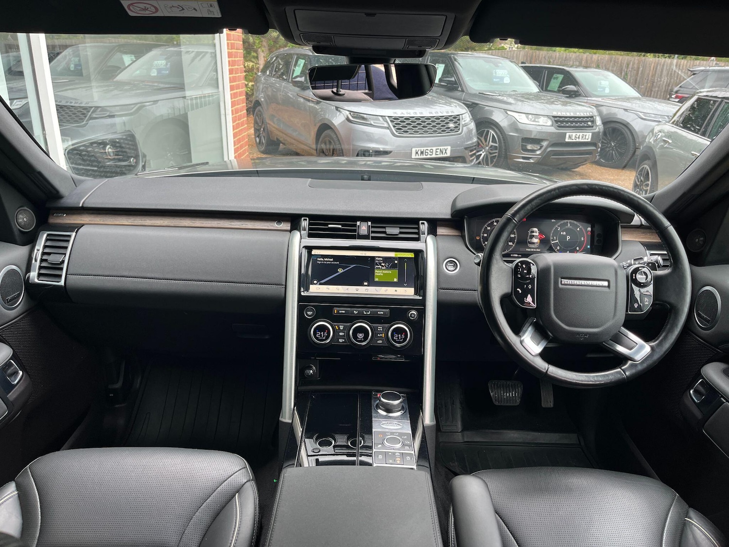 Used Land Rover Discovery 2019 for sale - 76990126: Photo 9