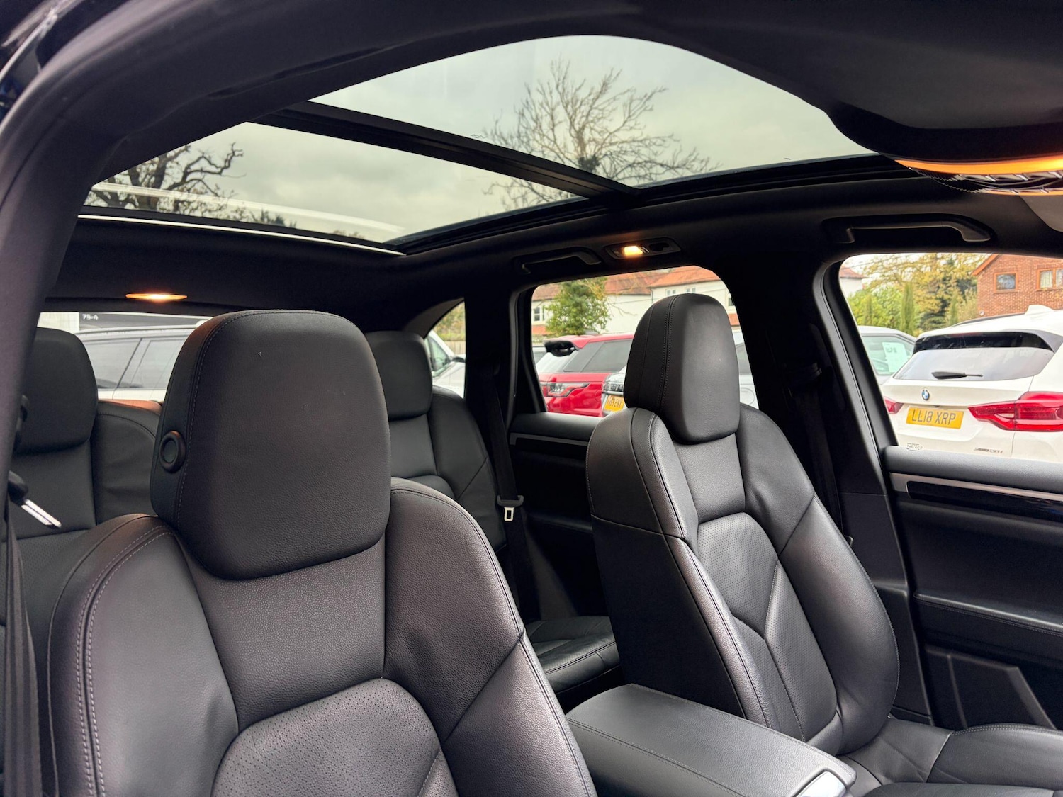 Used Porsche Cayenne 2013 for sale - 76701814: Photo 23