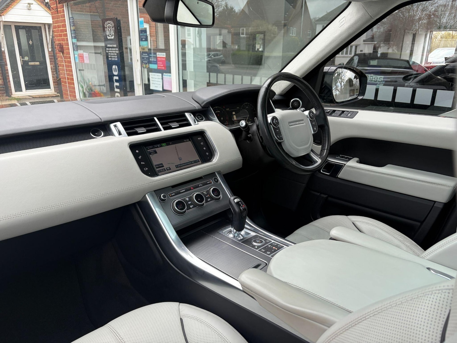 Used Land Rover Range Rover Sport 2016 for sale - 78071925: Photo 10