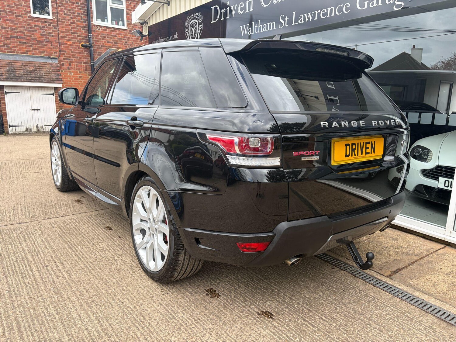 Used Land Rover Range Rover Sport 2016 for sale - 78071925: Photo 6