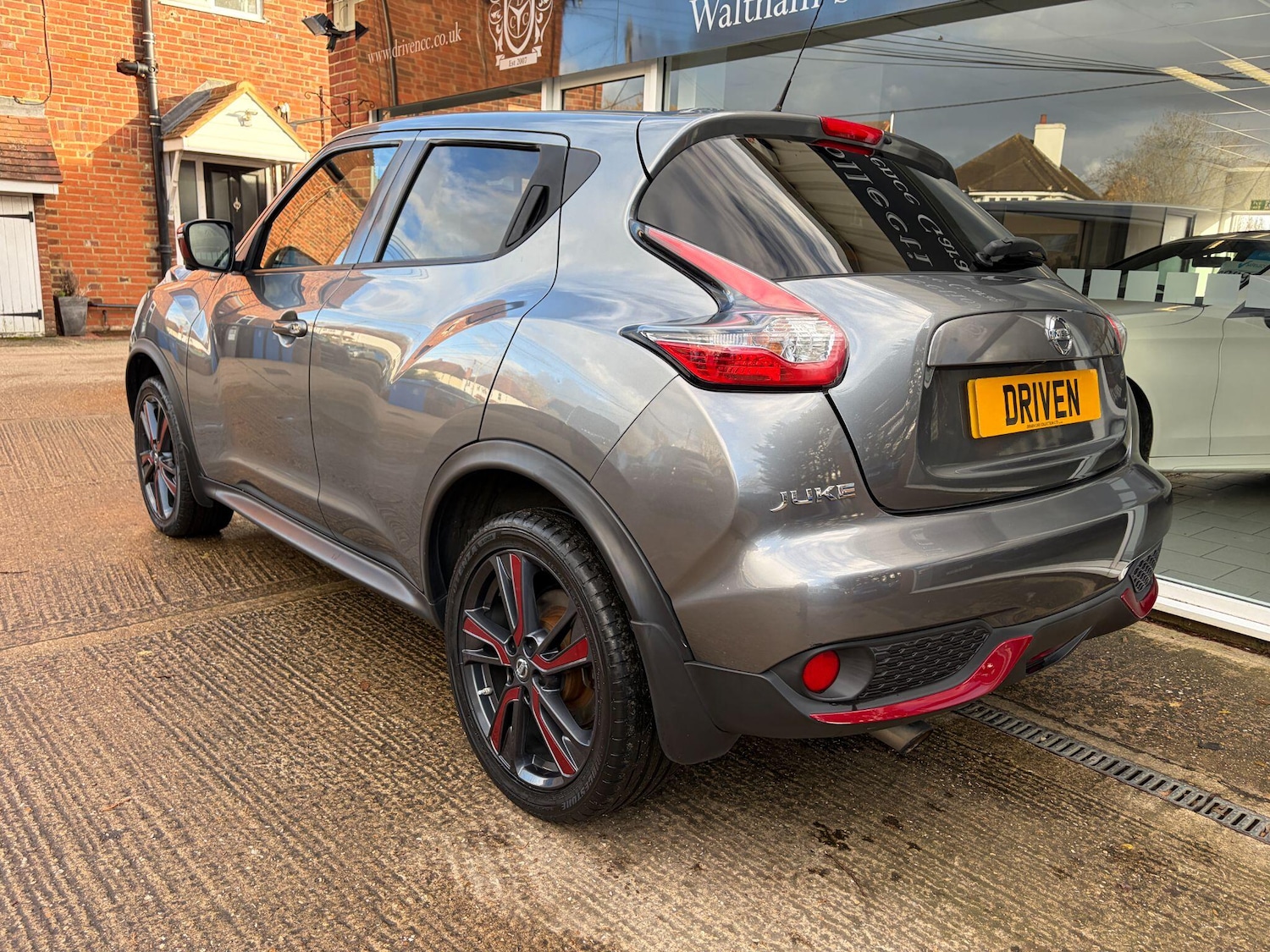 Used Nissan Juke 2016 for sale - 76801233: Photo 6