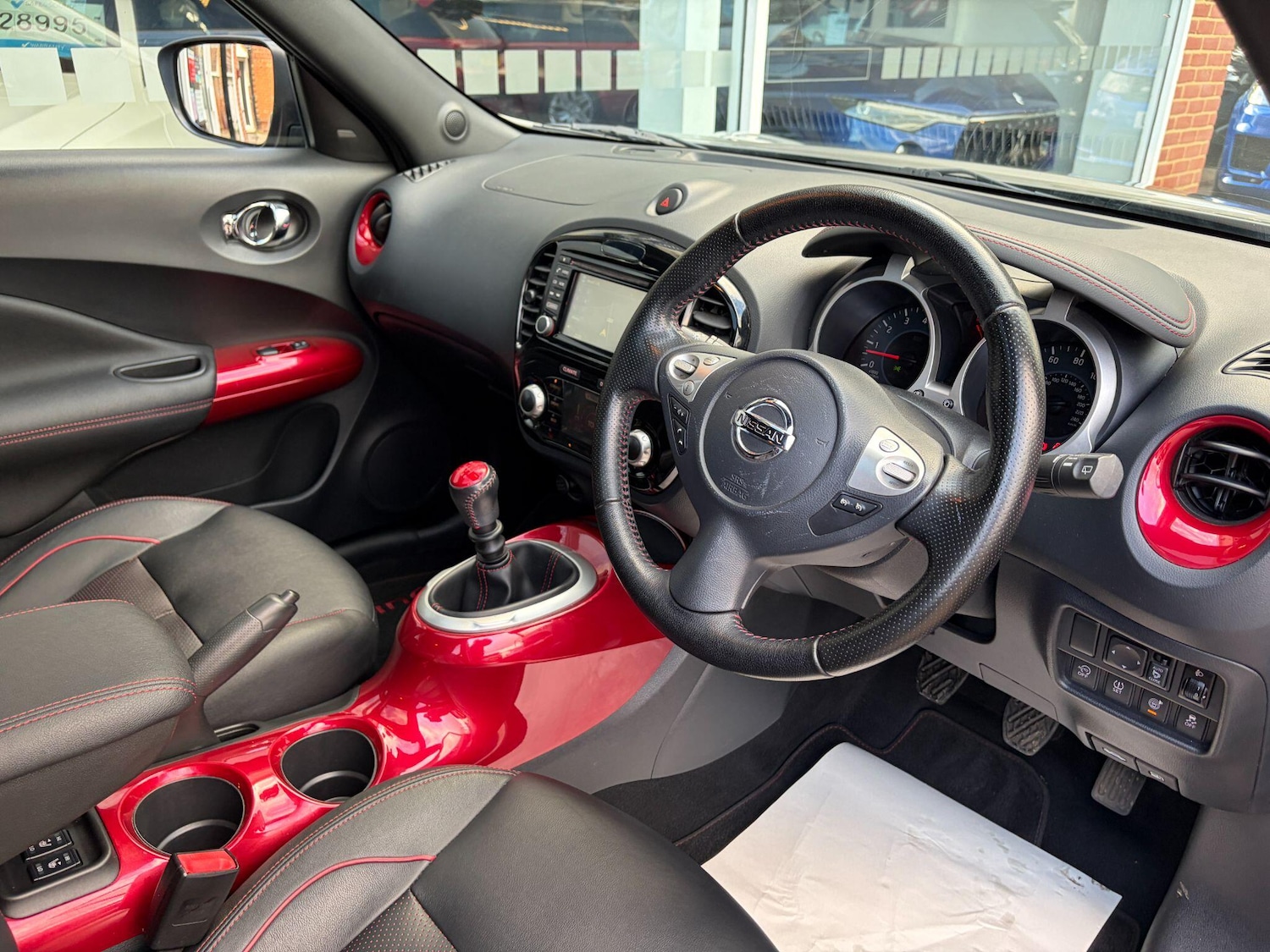 Used Nissan Juke 2016 for sale - 76801233: Photo 8