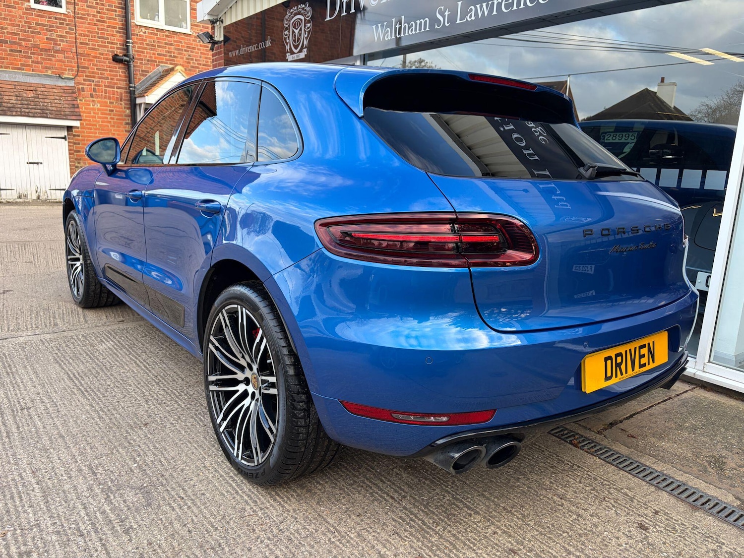 Used Porsche Macan 2017 for sale - 76990907: Photo 5