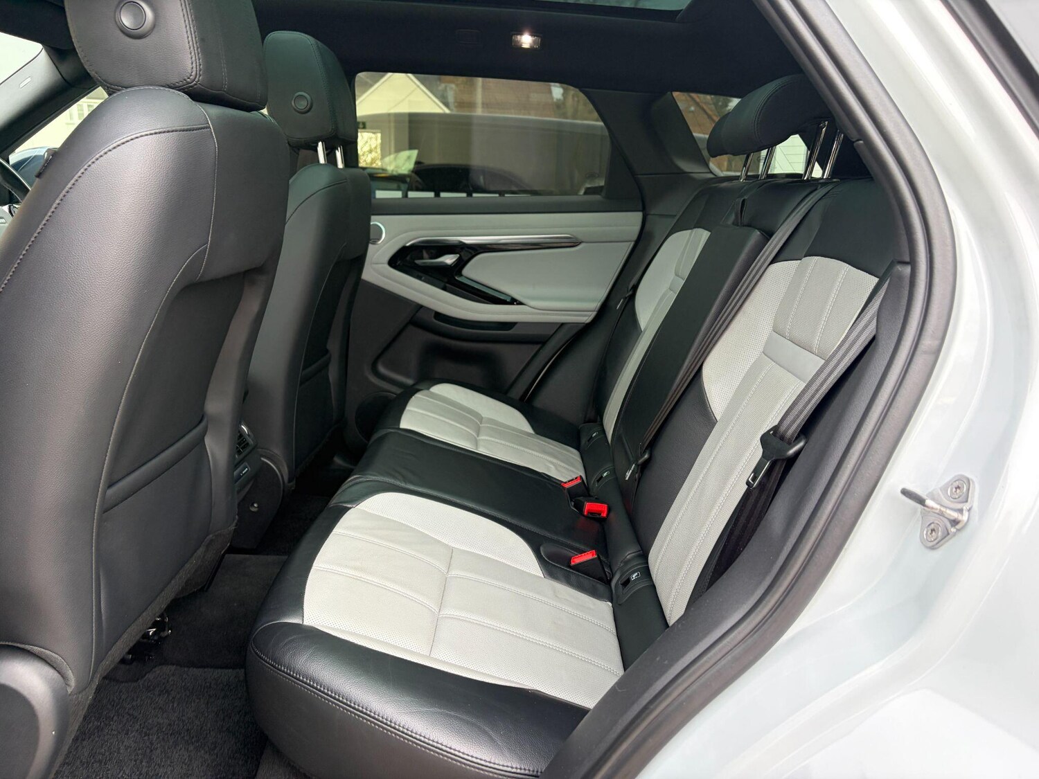 Used Land Rover Range Rover Evoque 2019 for sale - 77597655: Photo 11