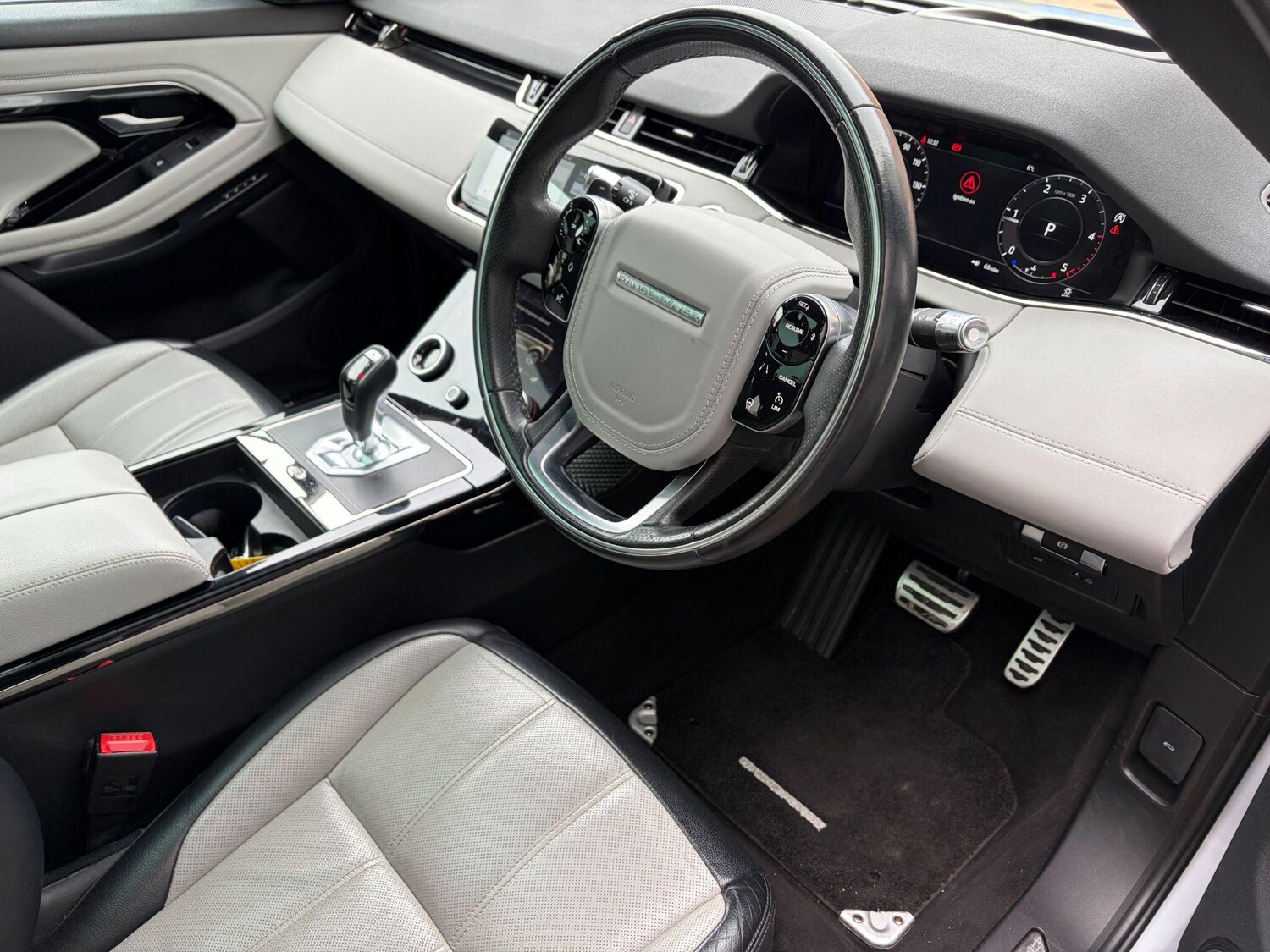 Used Land Rover Range Rover Evoque 2019 for sale - 77597655: Photo 8