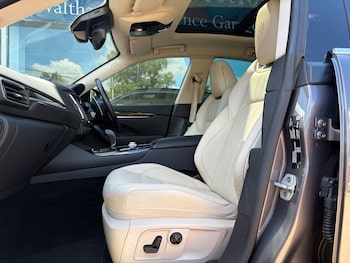 Used Maserati Levante 2018 for sale - 79224635: Photo