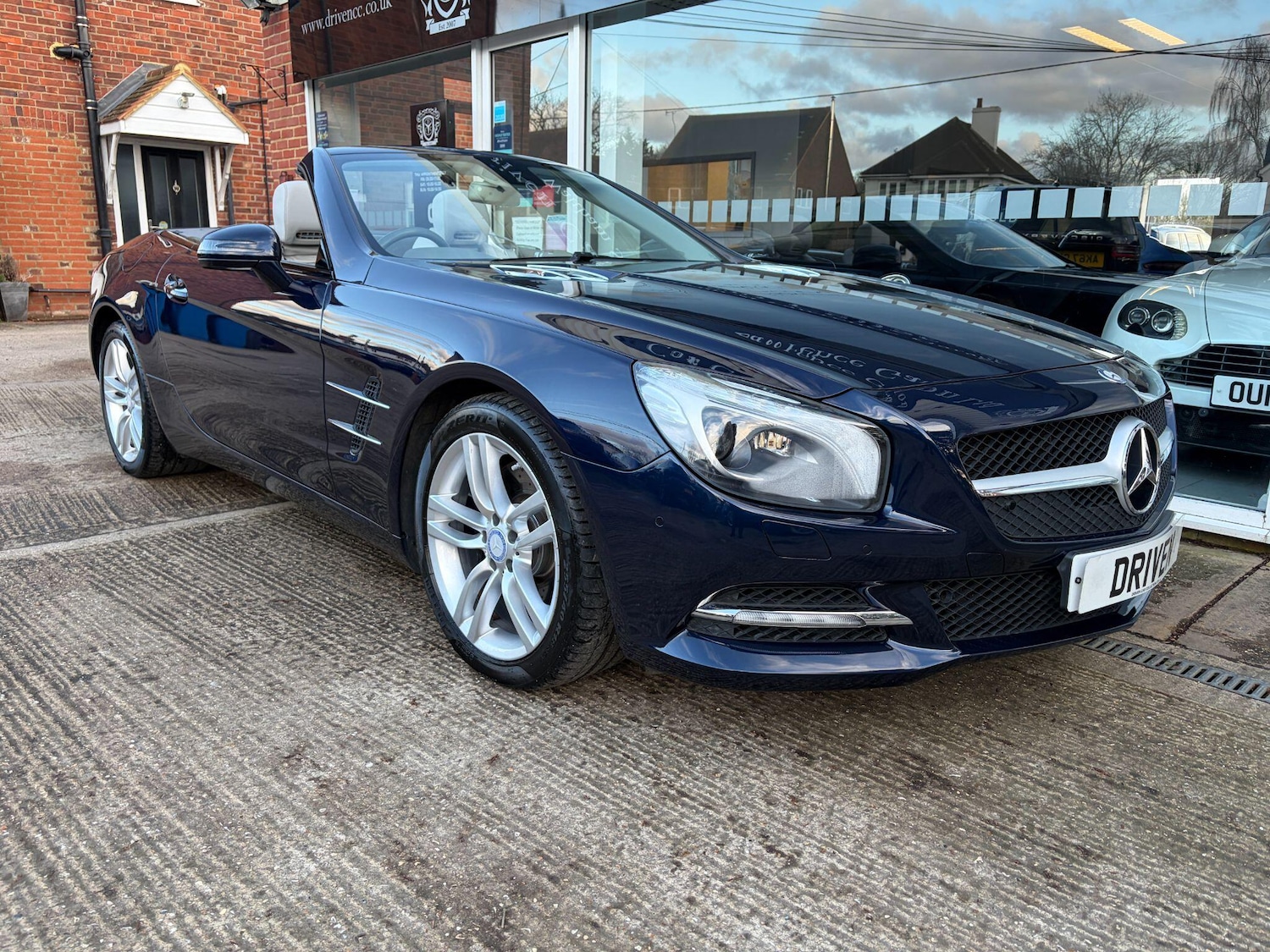 Used Mercedes-Benz SL for sale - 77343855: Photo 17