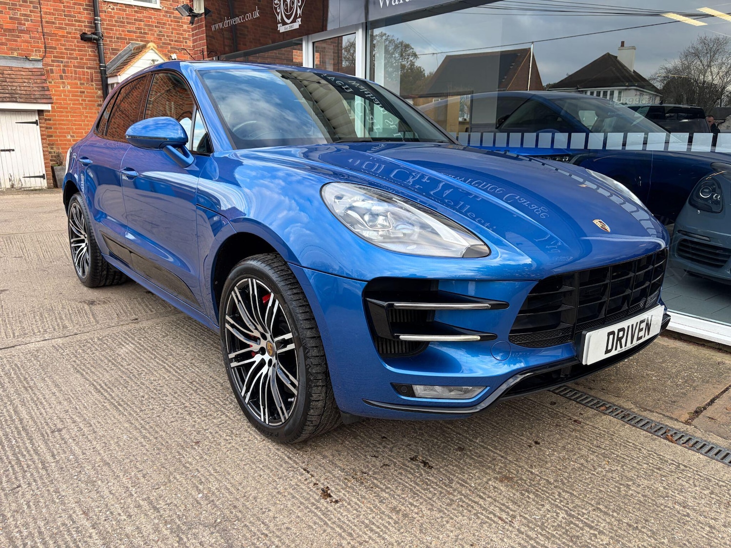 Used Porsche Macan 2017 for sale - 76633022: Photo 17