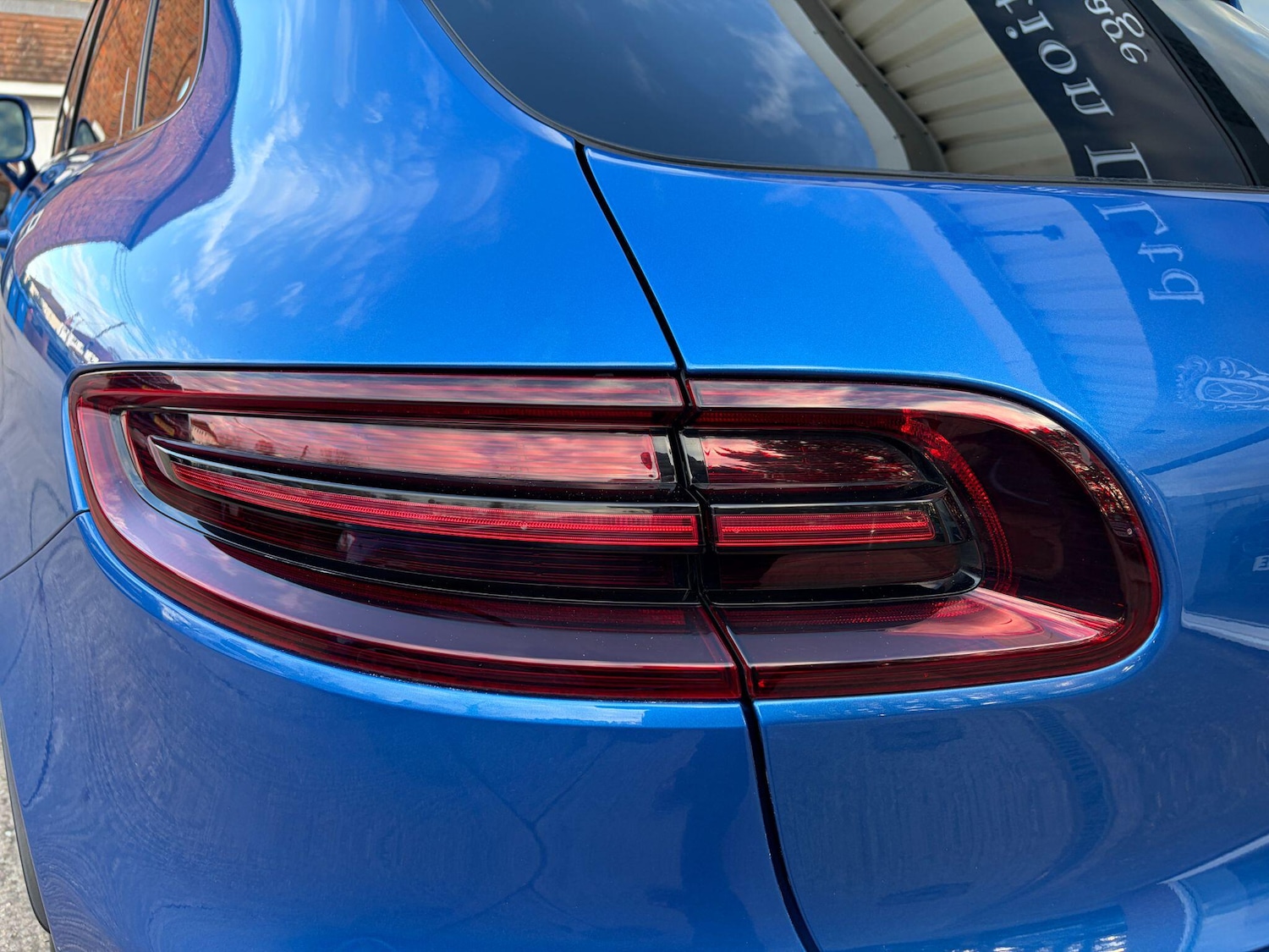 Used Porsche Macan 2017 for sale - 76633022: Photo 19