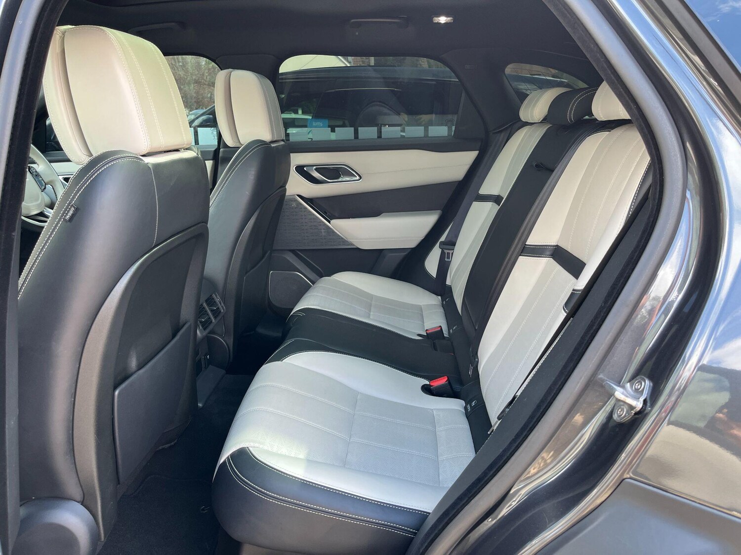 Used Land Rover Range Rover Velar for sale - 77599017: Photo 11