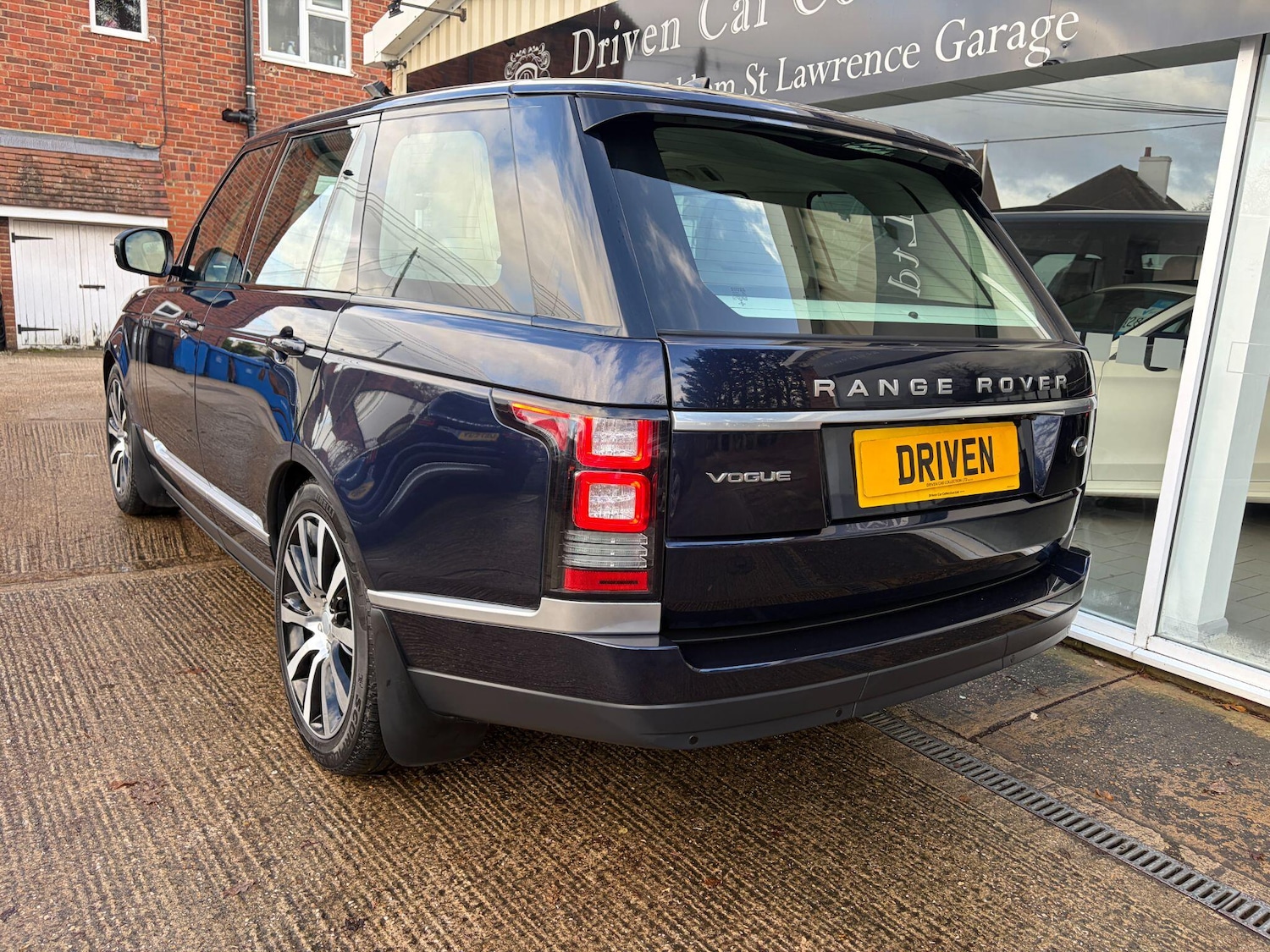 Used Land Rover Range Rover 2017 for sale - 76965158: Photo 6