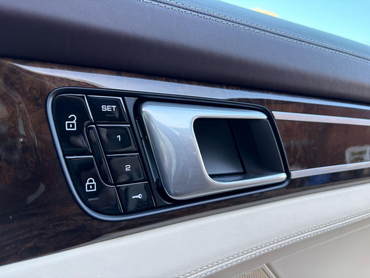 Used Porsche Panamera 2018 for sale - 76371477: Photo 25
