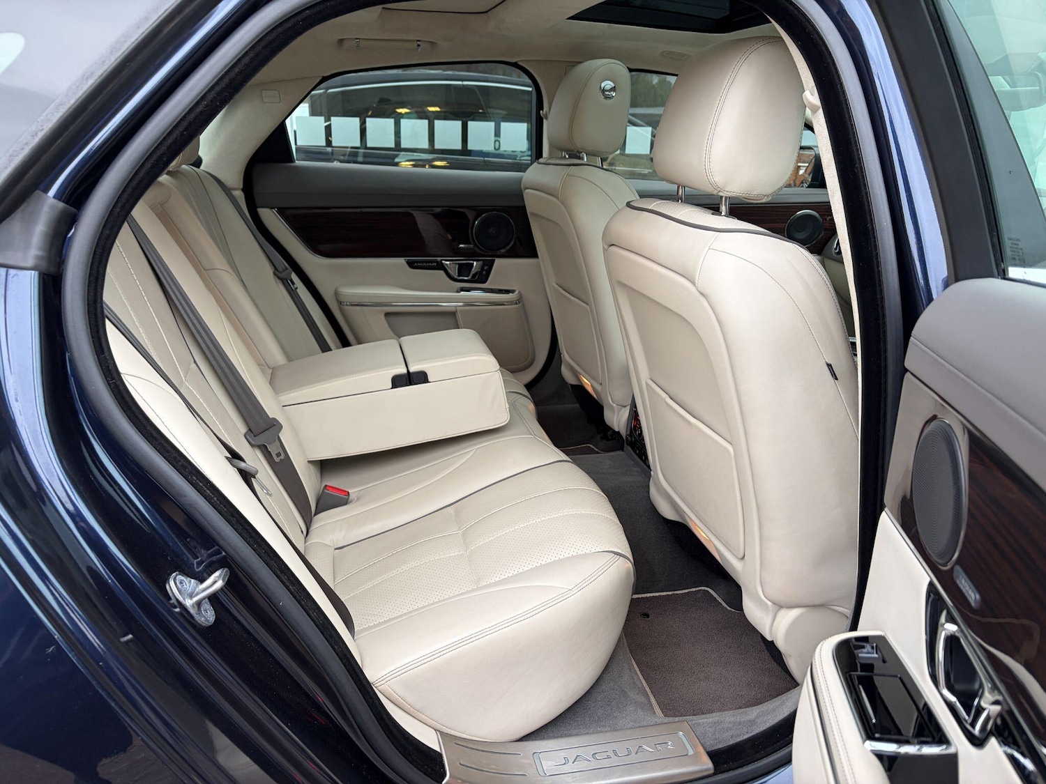 Used Jaguar XJ for sale - 77396706: Photo 12