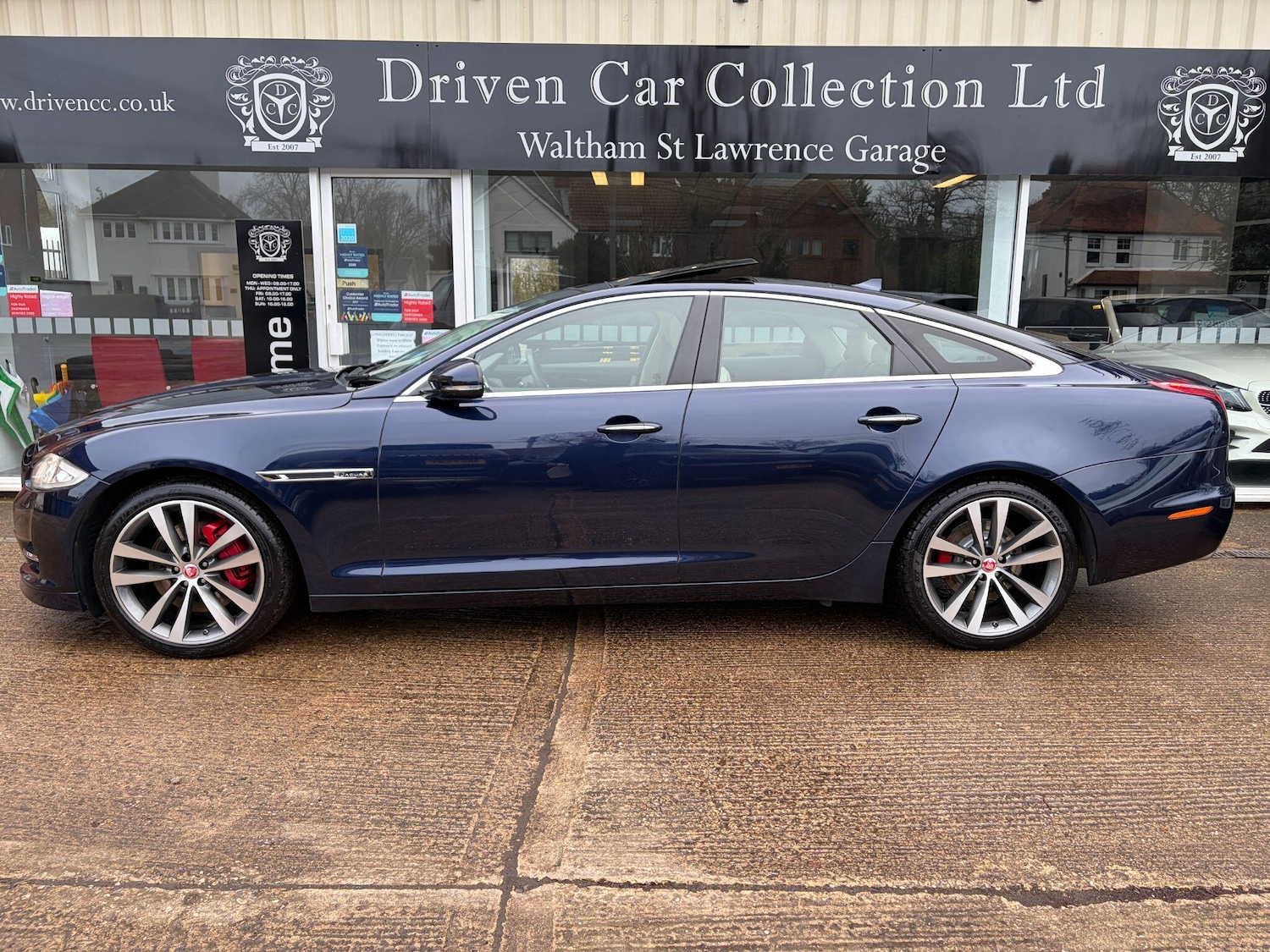 Used Jaguar XJ for sale - 77396706: Photo 5