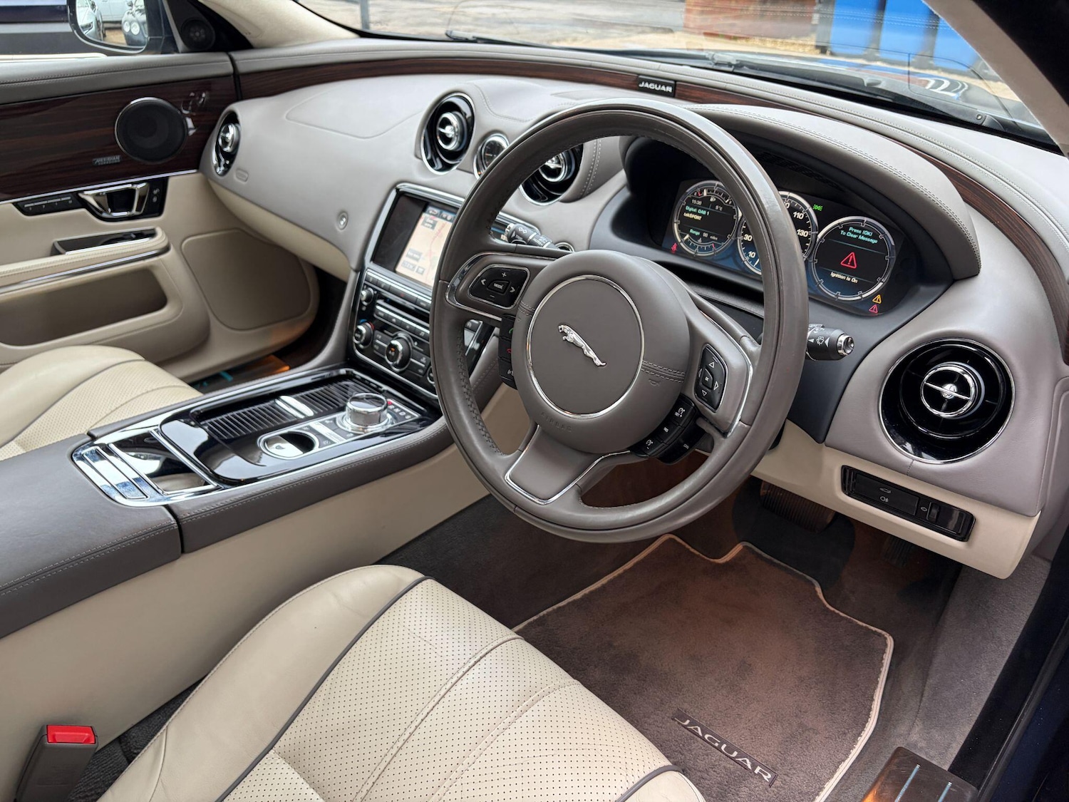 Used Jaguar XJ for sale - 77396706: Photo 8