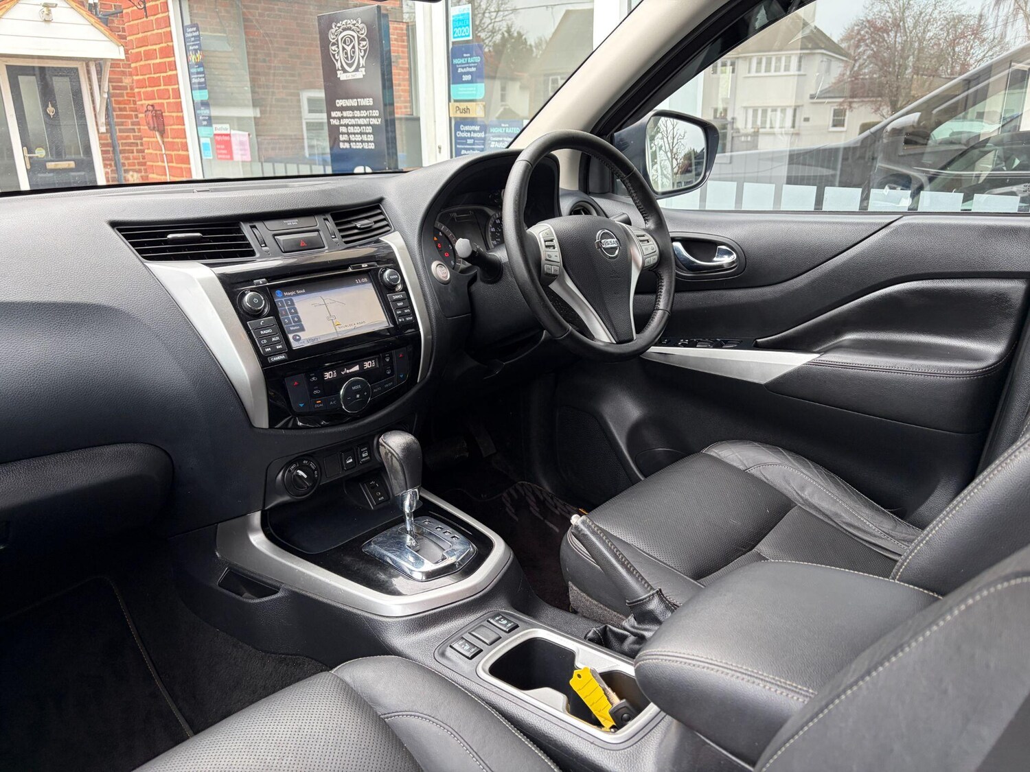 Used Nissan Navara 2018 for sale - 77882967: Photo 10