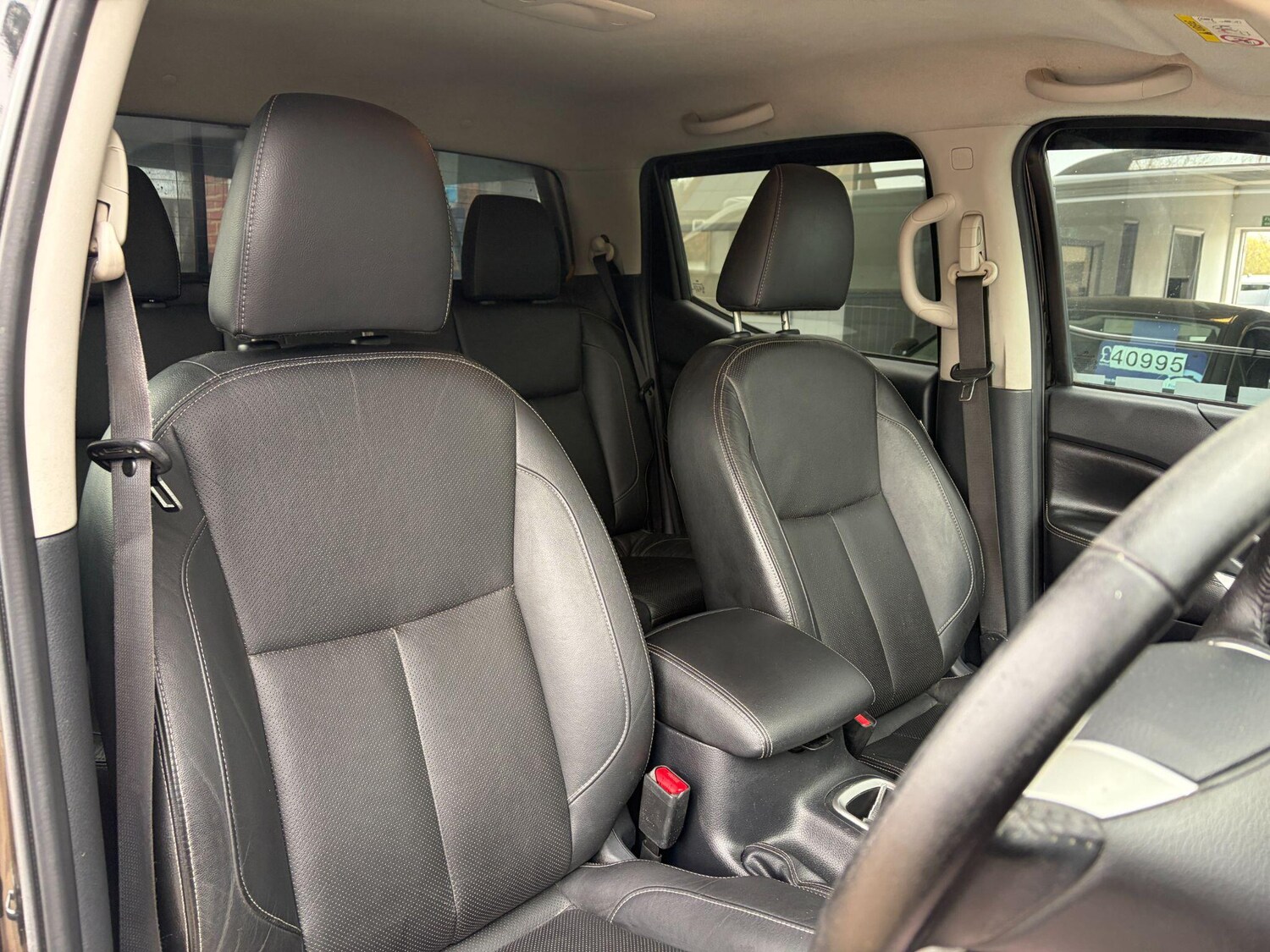 Used Nissan Navara 2018 for sale - 77882967: Photo 24