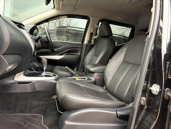 Used Nissan Navara 2018 for sale - 77882967: Photo