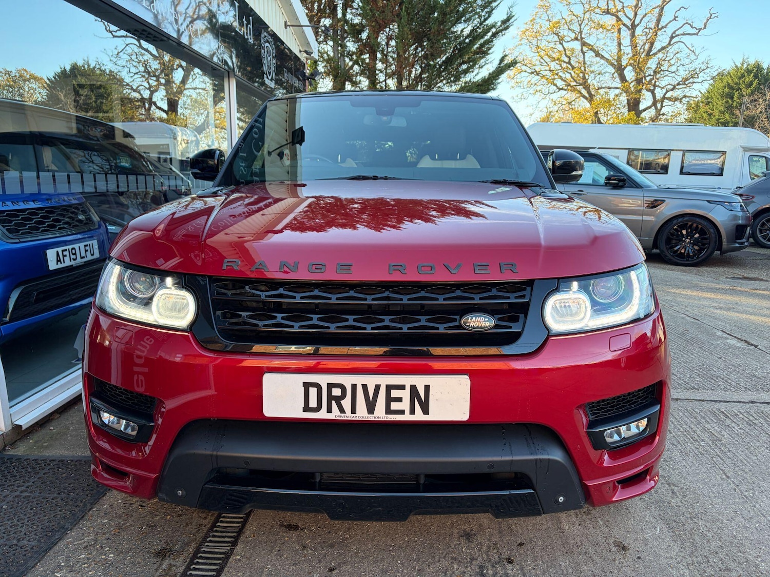 Used Land Rover Range Rover Sport 2015 for sale - 76658054: Photo 18