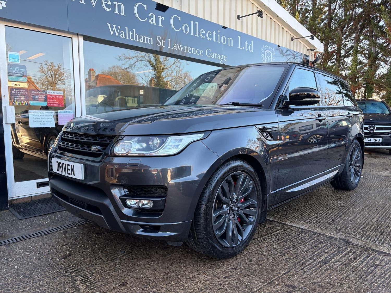 Used Land Rover Range Rover Sport 2015 for sale - 77015444: Photo 4