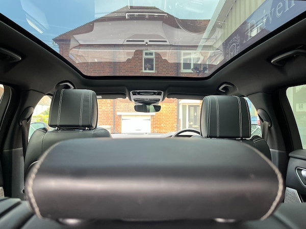 Used Land Rover Range Rover Velar 2019 for sale - 74293698: Photo 12
