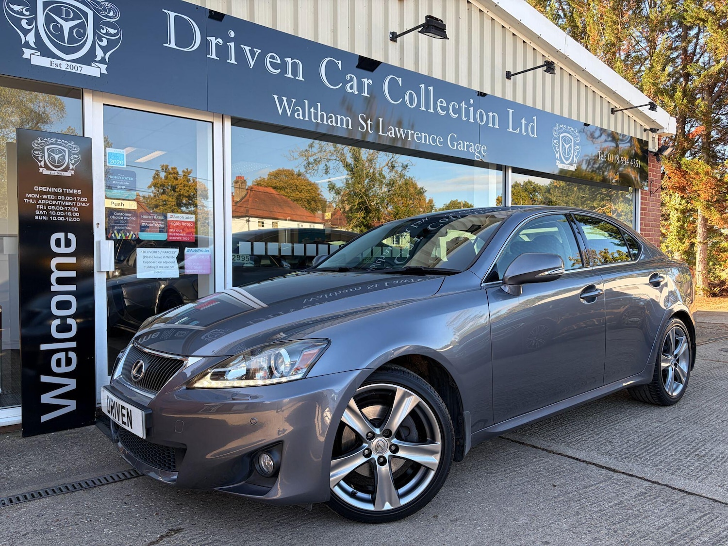 Used Lexus IS 2012 for sale - 76189219: Photo 1