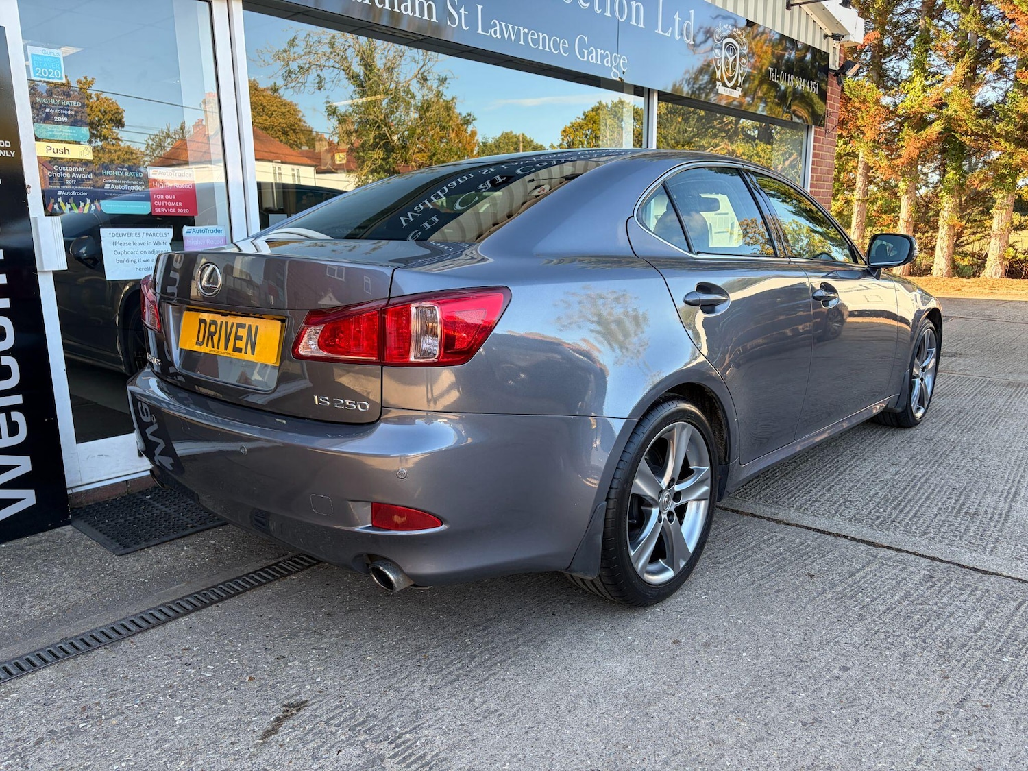 Used Lexus IS 2012 for sale - 76189219: Photo 15