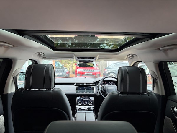 Used Land Rover Range Rover Velar 2018 for sale - 76247602: Photo 12