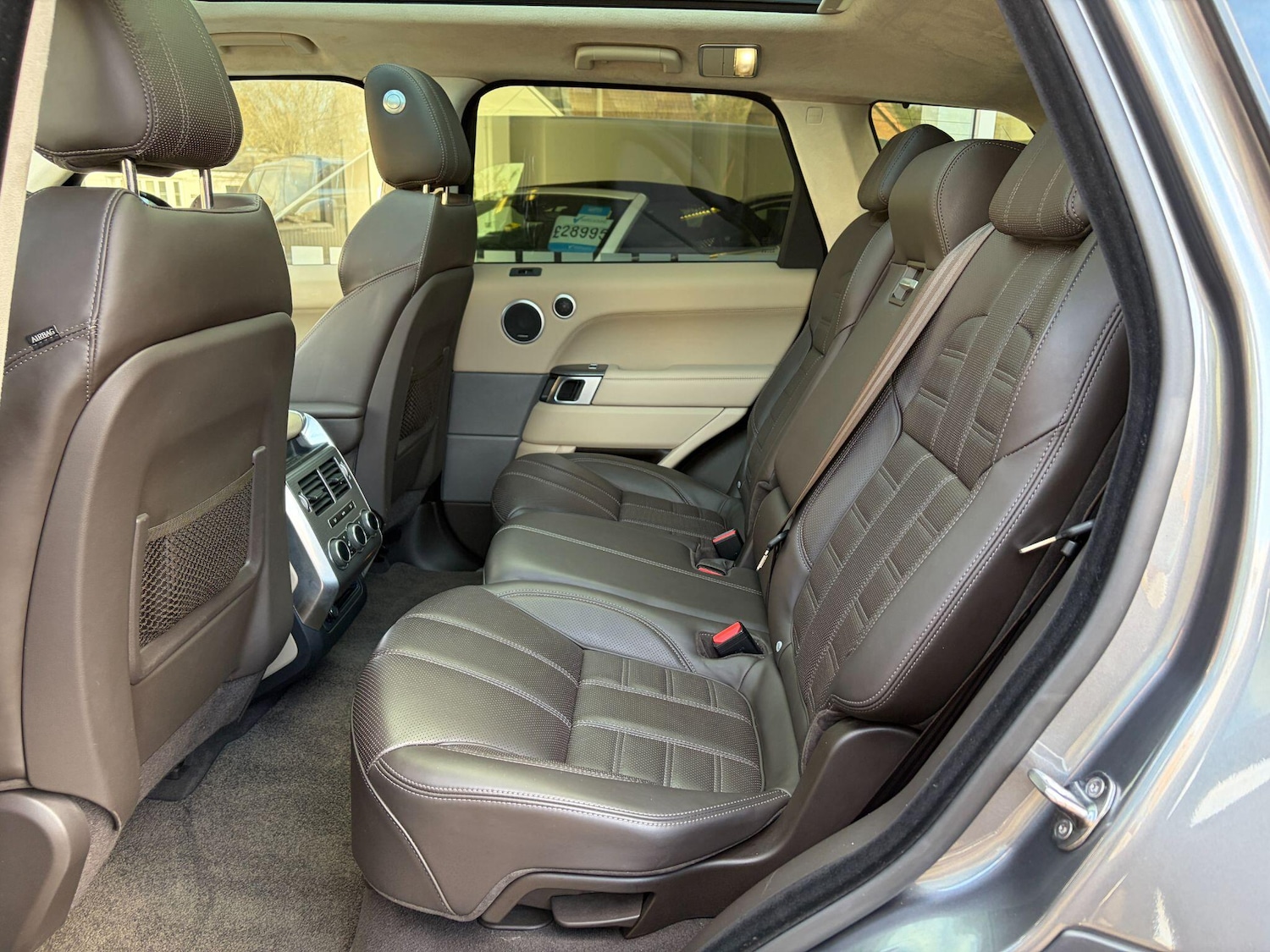 Used Land Rover Range Rover Sport 2015 for sale - 76743570: Photo 11