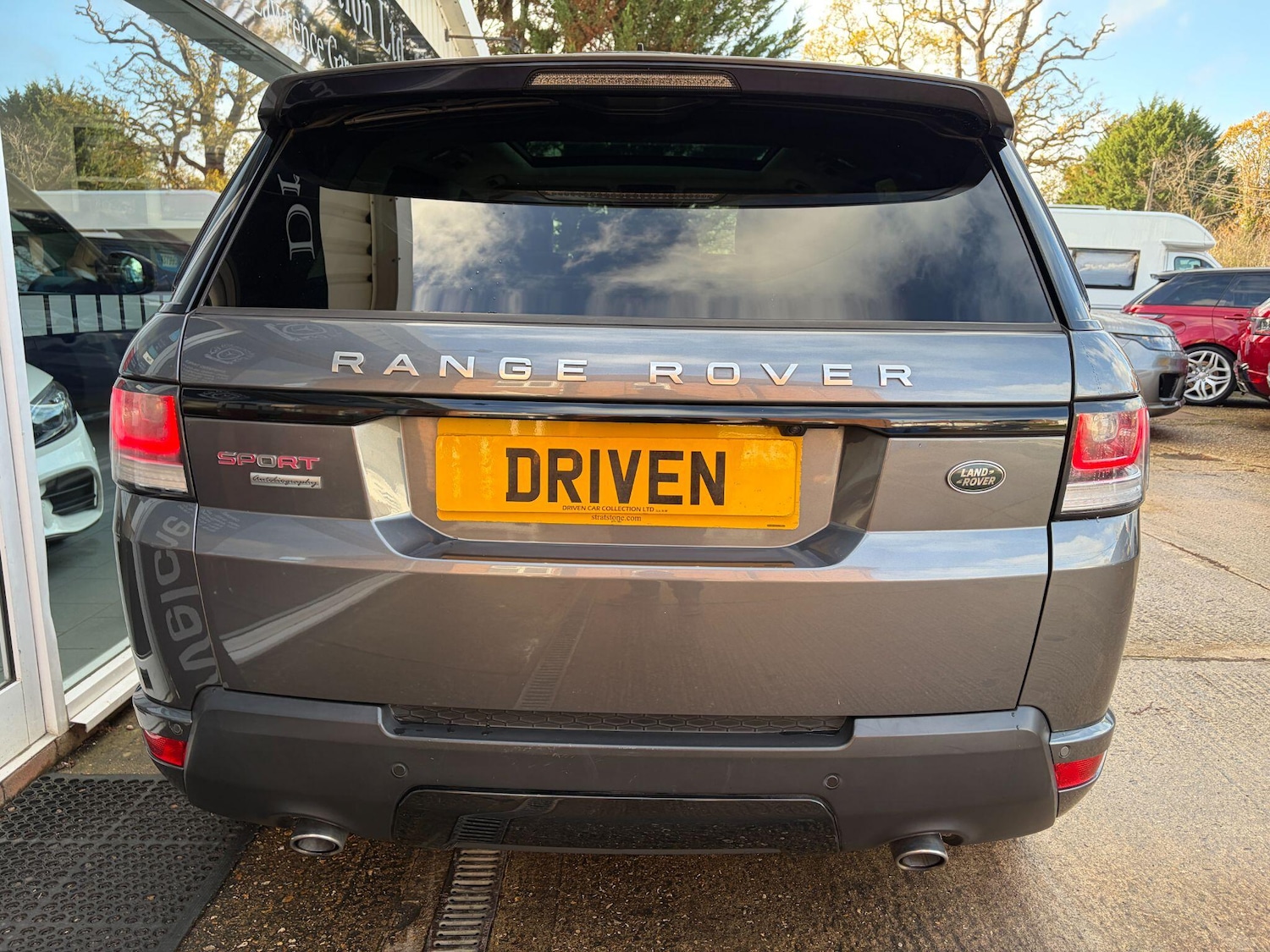 Used Land Rover Range Rover Sport 2015 for sale - 76743570: Photo 15