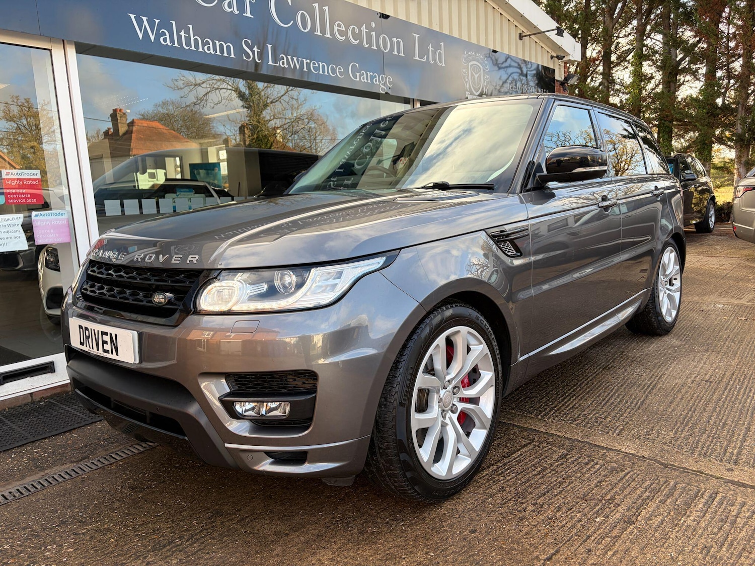 Used Land Rover Range Rover Sport 2015 for sale - 76743570: Photo 4