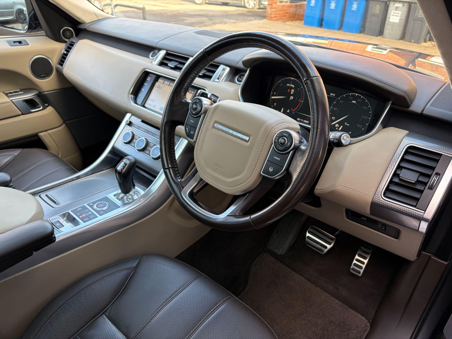 Used Land Rover Range Rover Sport 2015 for sale - 76743570: Photo 8