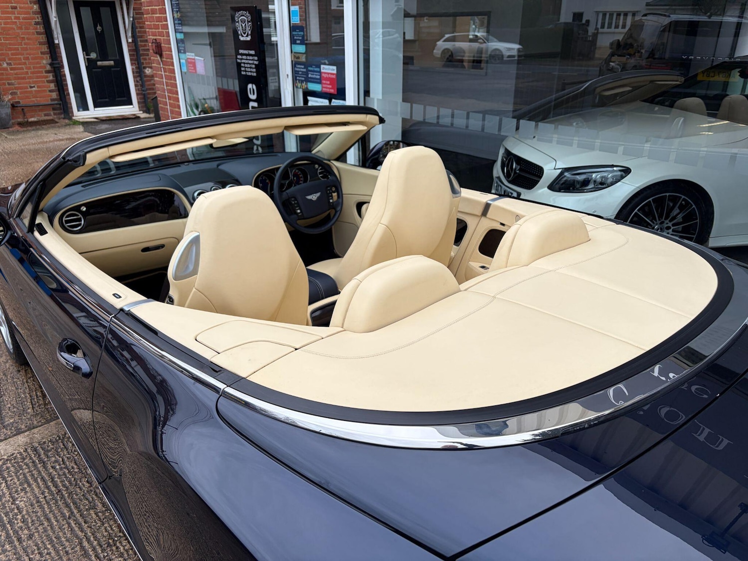 Used Bentley Continental 2010 for sale - 76866270: Photo 22