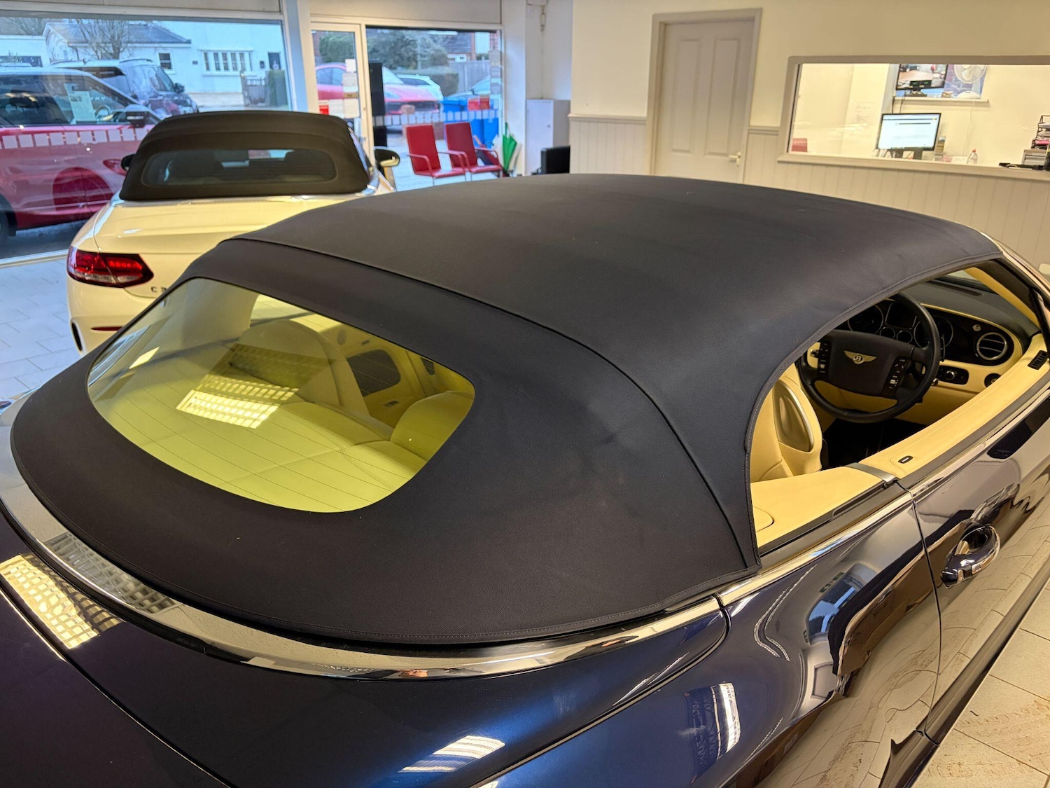 Used Bentley Continental 2010 for sale - 76866270: Photo 25