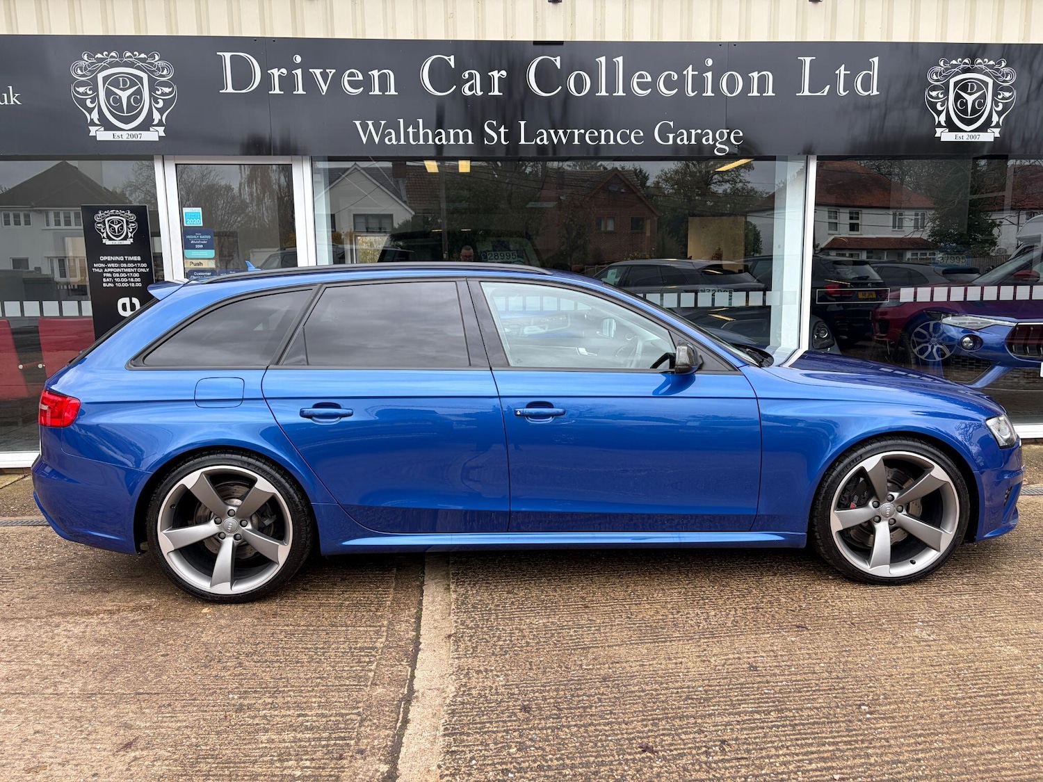 Used Audi RS4 2013 for sale - 76997020: Photo 17