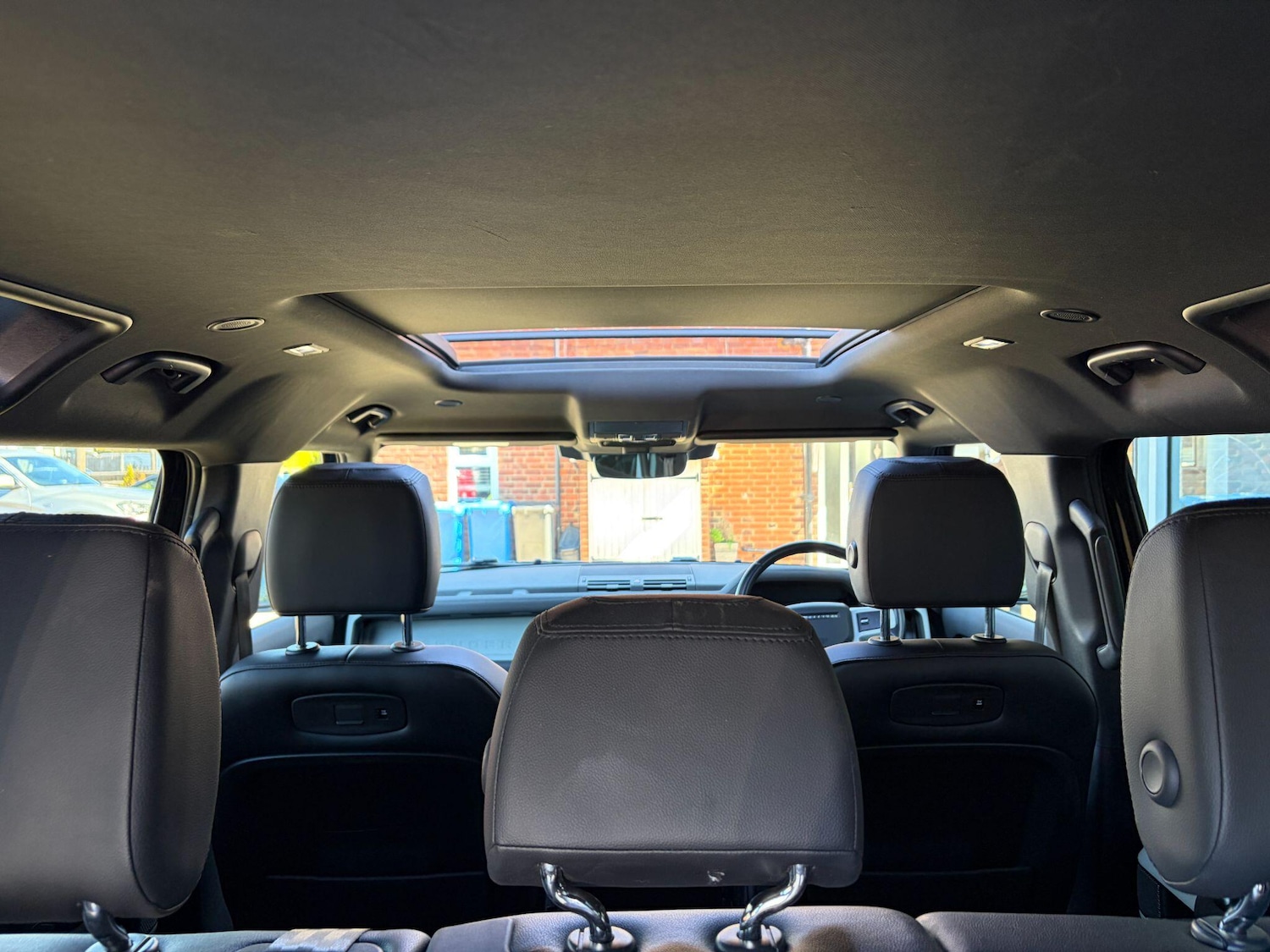 Used Land Rover Defender 2022 for sale - 78156937: Photo 12