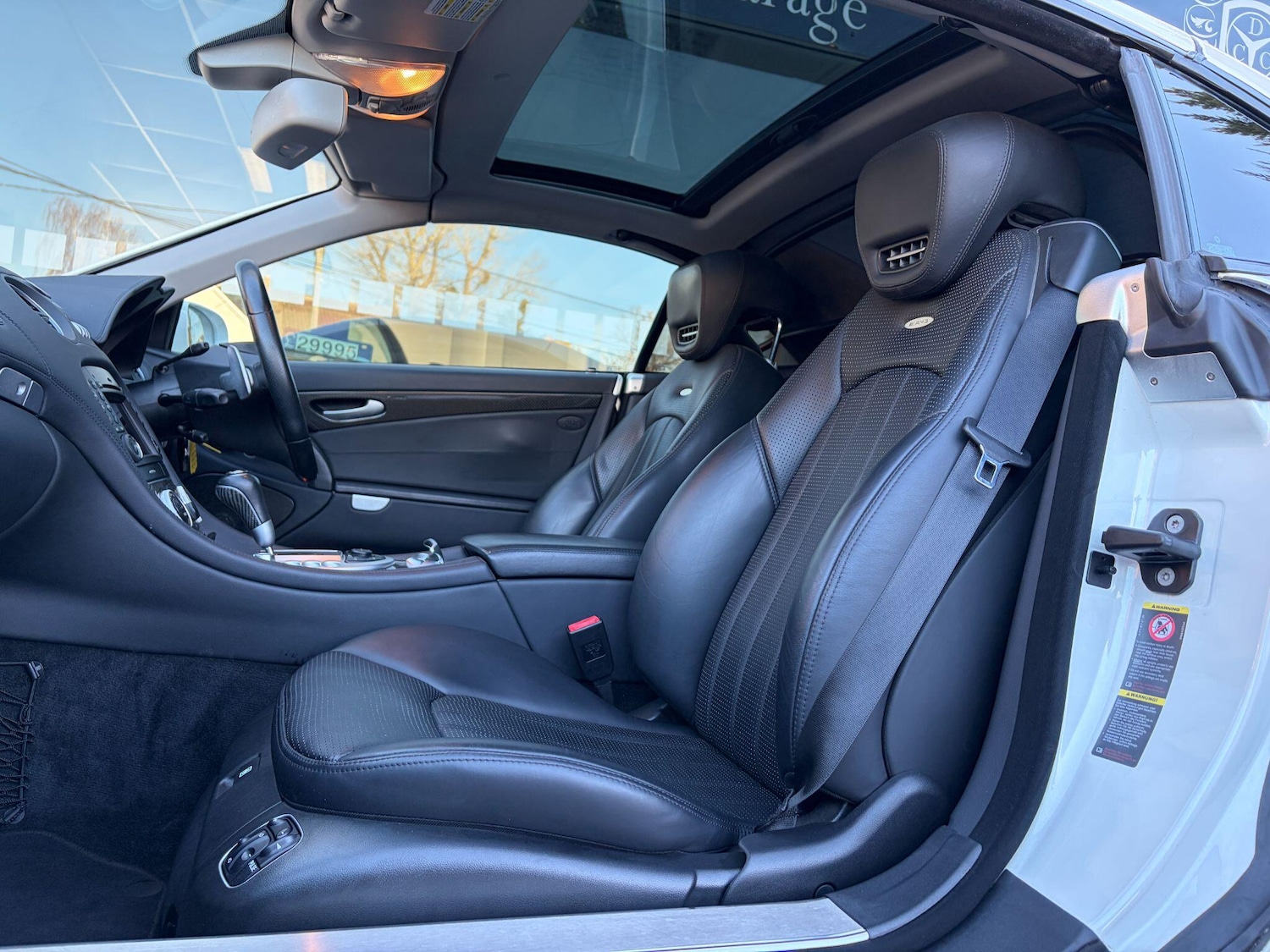 Used Mercedes-Benz SL 2011 for sale - 77131357: Photo 2