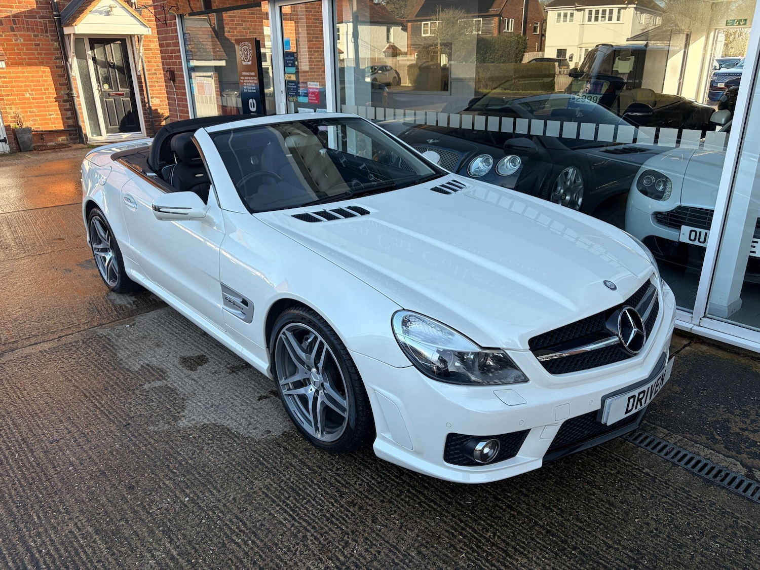 Used Mercedes-Benz SL 2011 for sale - 77131357: Photo 30