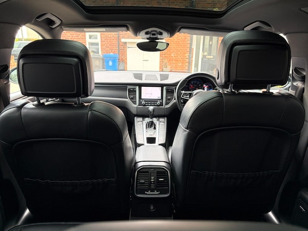 Used Porsche Macan 2017 for sale - 76213994: Photo 12