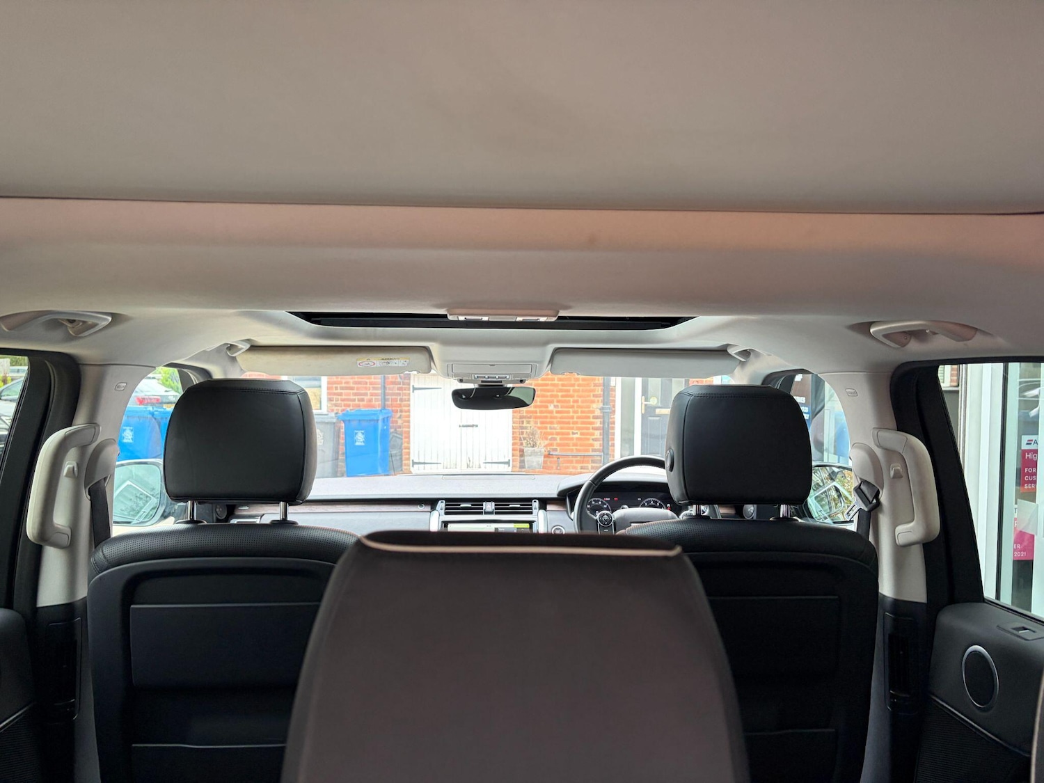 Used Land Rover Discovery 2018 for sale - 76314542: Photo 12