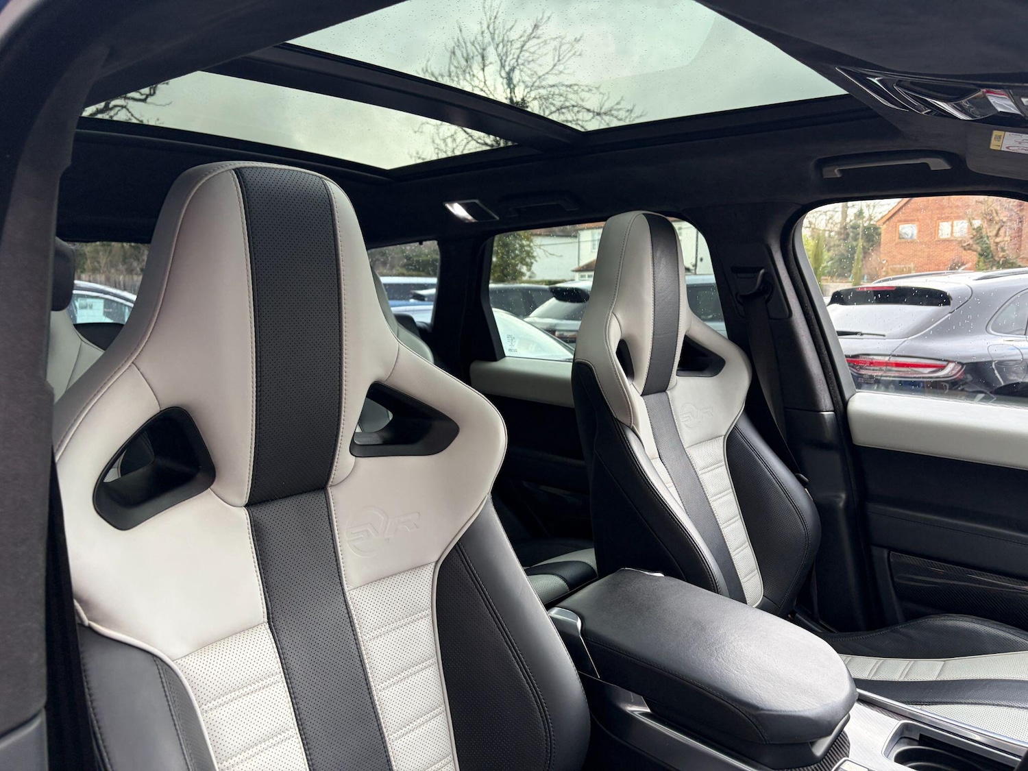 Used Land Rover Range Rover Sport 2017 for sale - 77549528: Photo 22