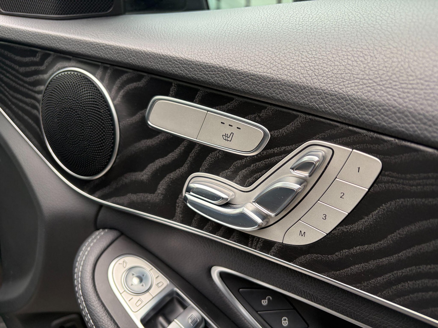 Used Mercedes-Benz C Class 2017 for sale - 76886924: Photo 23