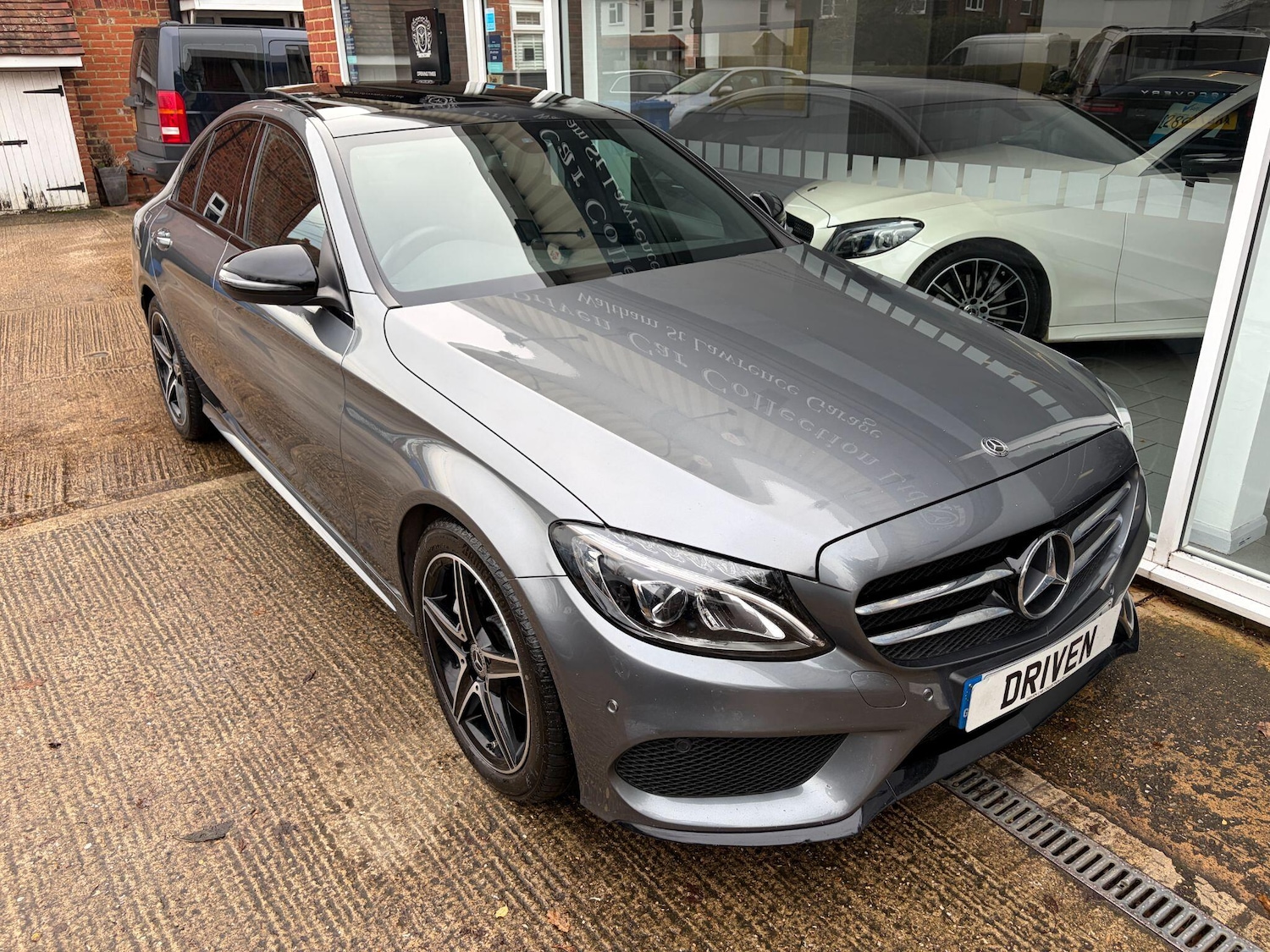 Used Mercedes-Benz C Class 2017 for sale - 76886924: Photo 25